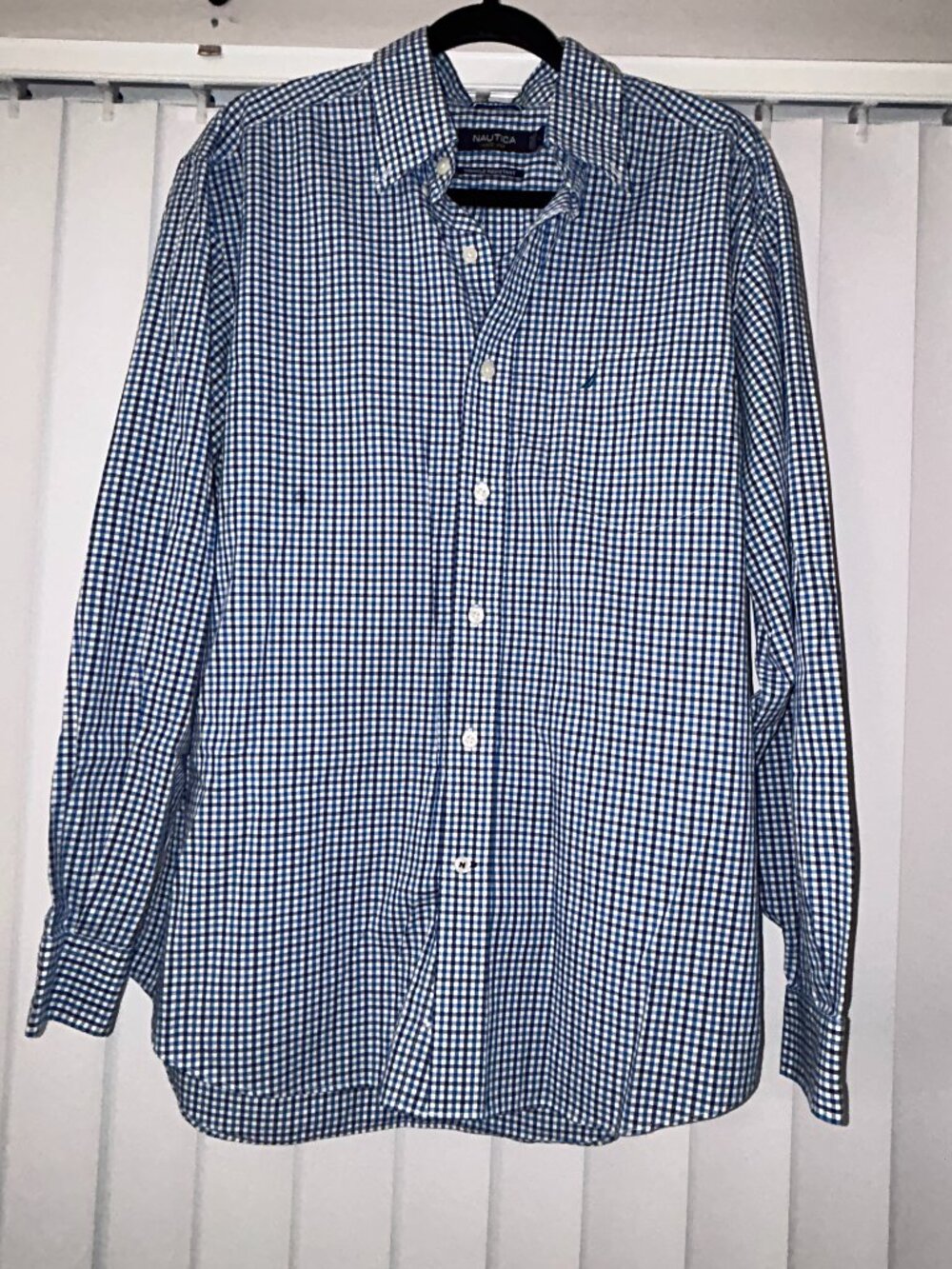 Men's Blue & White Gingham Nautica Button-Down Men’s Size Large